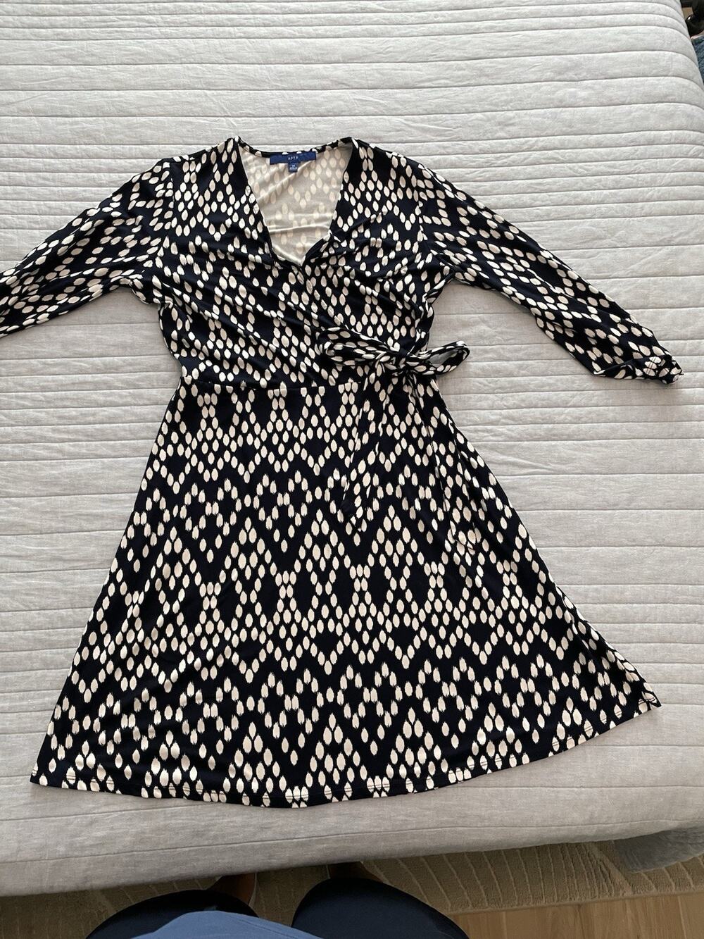 Apt 9 Faux Wrap Dress Large Side Tie Dressy Casual Polka Dot Printed Knit D6